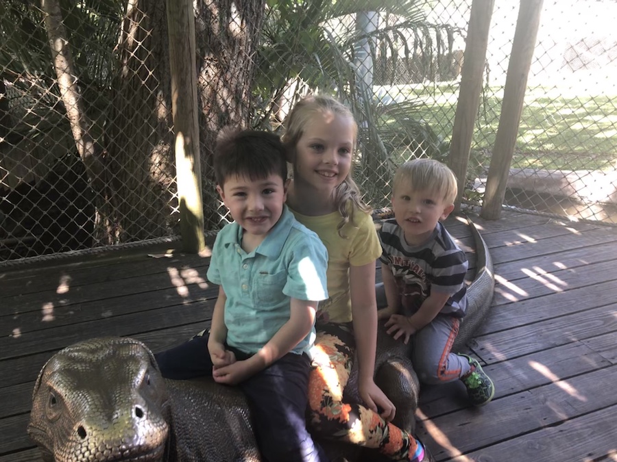 children smiling at Cameron Park Zoo, things to do with kids in Waco